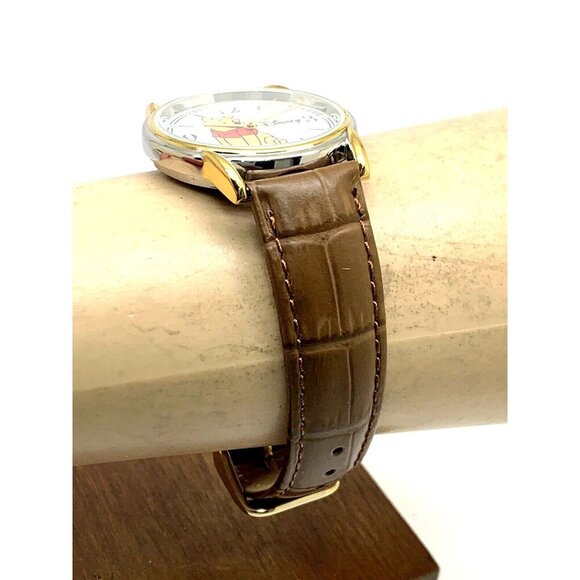 Disney Winnie the Pooh Women's Watch White Dial Quartz Brown Leather W000545 - Picture 11 of 13